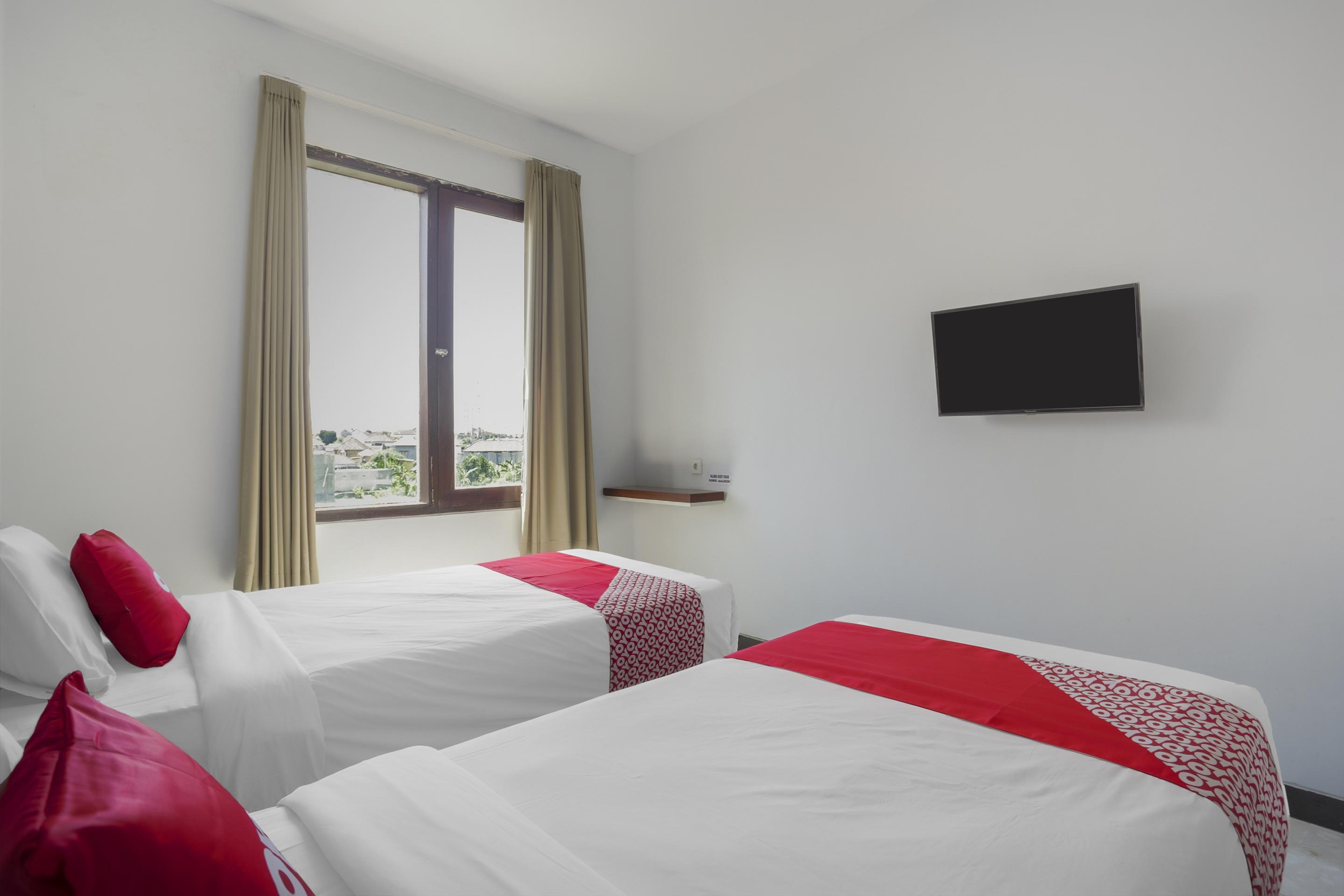 Oyo 3852 Valomia Guest House เดนปาซาร์ ภายนอก รูปภาพ
